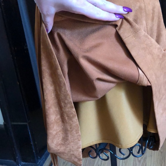 Thick faux suede circle skirt midi-length - Picture 3 of 6